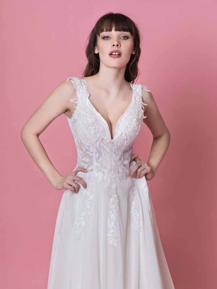 Abito da sposa in chiffon - E016 